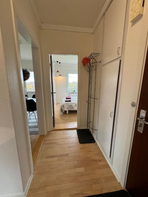 Stor Og Lys Lejlighed I Hjertet Af Holstebro Eksteriør bilde